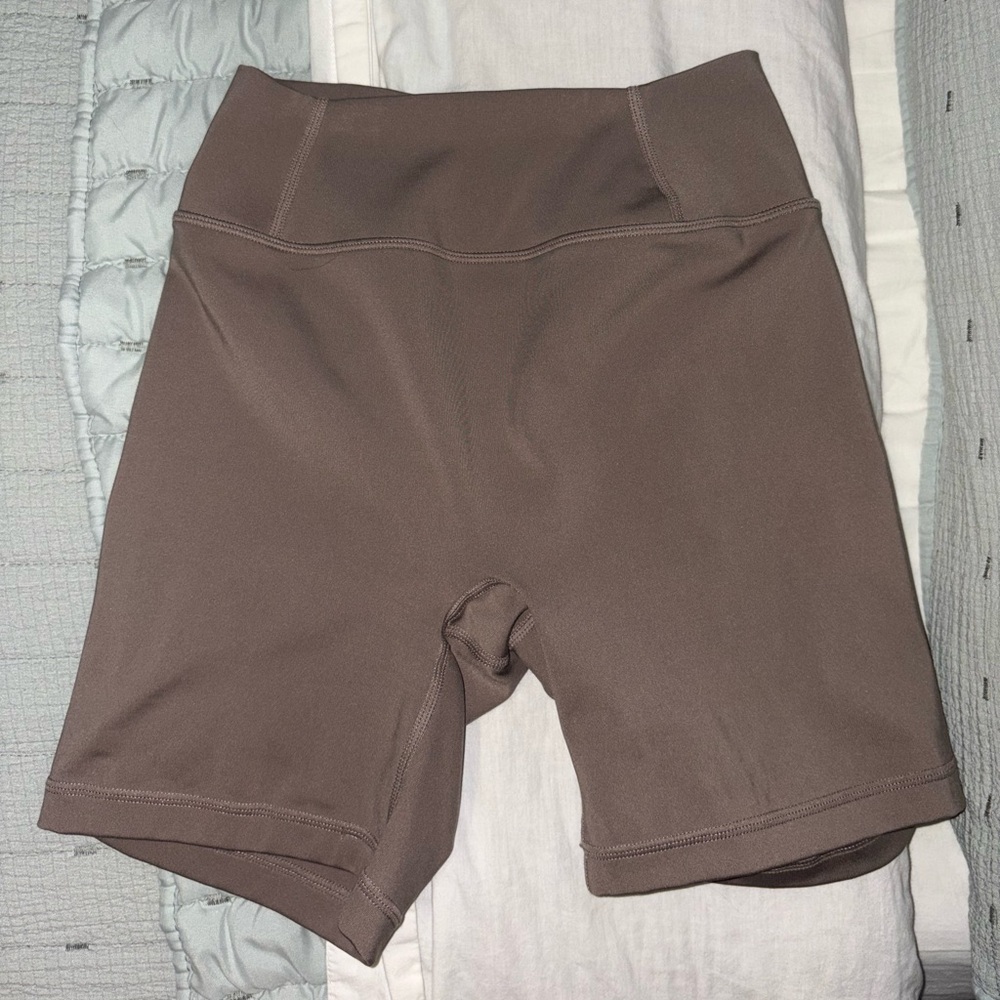 Oner Active TIMELESS HIGH WAISTED SHORTS 6"